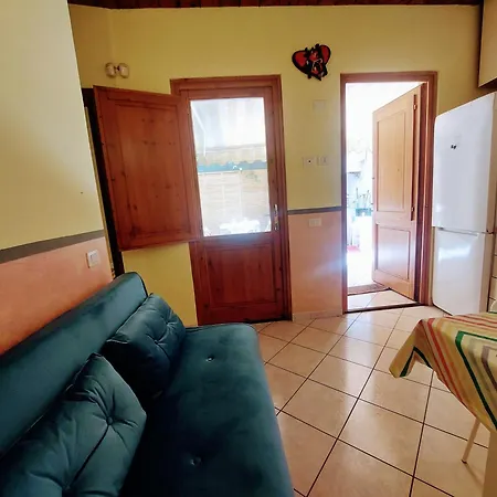 Casa Letizia In Centro Storico Villanova Vila Cagliari