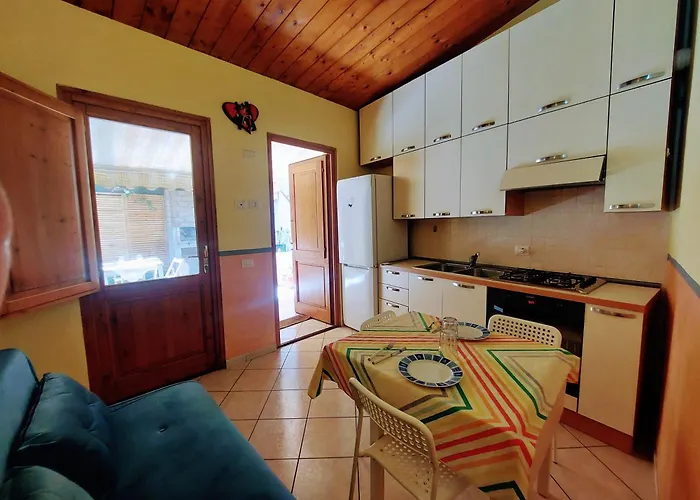 Casa Letizia In Centro Storico Villanova * Cagliari