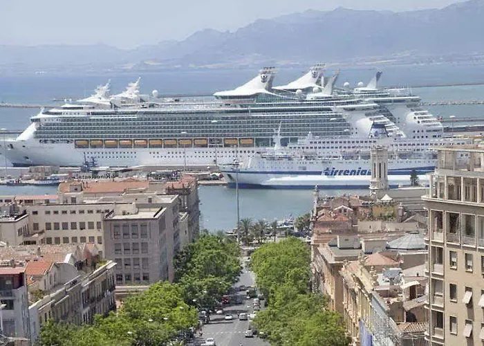 Villa Casa Letizia In Centro Storico Villanova Cagliari
